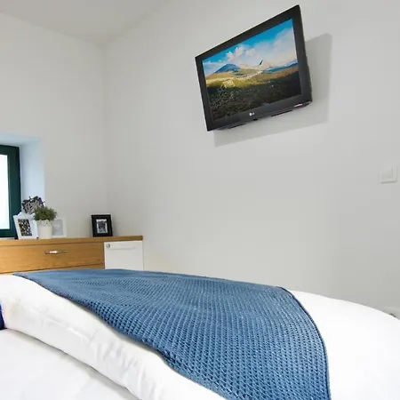 Stipanovi Dvori Villa *